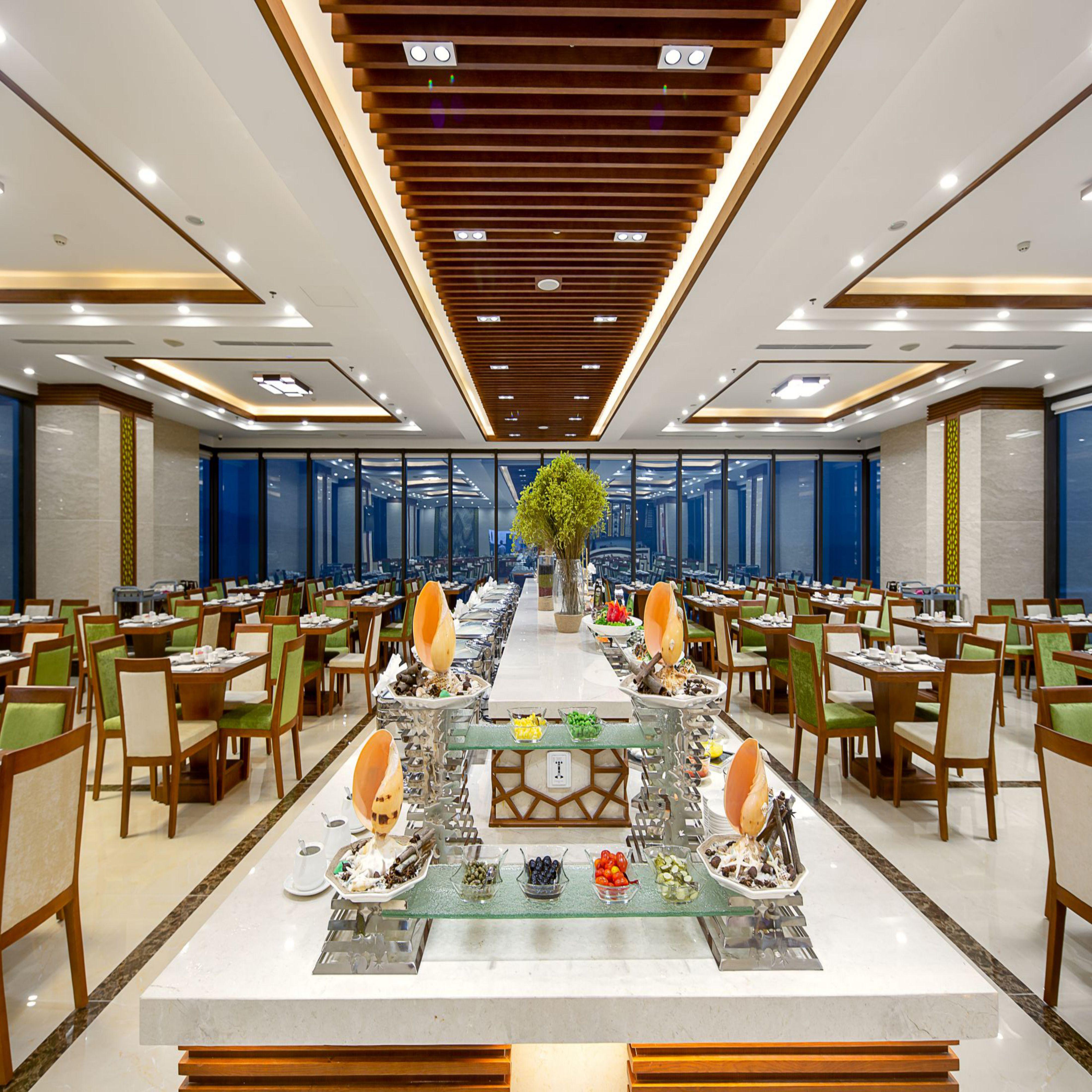 Khách sạn Rosamia 5*